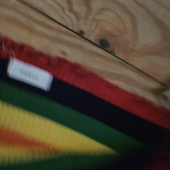 Striped Off-Shoulder Ribbed Top - Picture 3 of 4